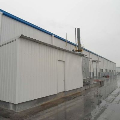 Edifici prefabbricati per magazzini in acciaio con travi di acciaio dipinte Certificato CE