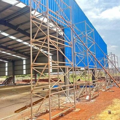 Lavori di acciaio prefabbricato isolato con telaio in acciaio H verniciato o galvanizzato