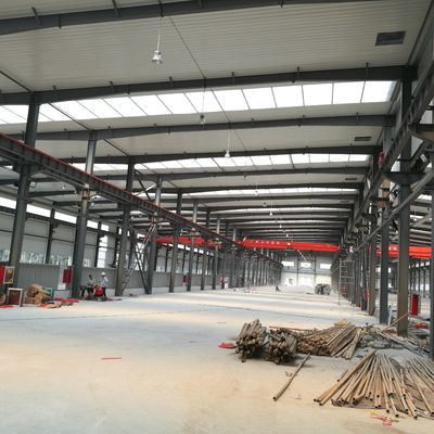 Fabbrica di strutture in acciaio a colpo di fulmine OEM Edifici prefabbricati a telaio in acciaio