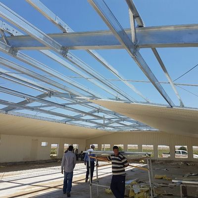 Verniciatura Casa di allevamento Saldatura bullone magazzino di acciaio prefabbricato