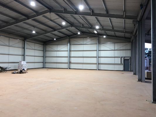 Immagazzino di costruzioni in acciaio riciclato al 100% con sistemazione flessibile